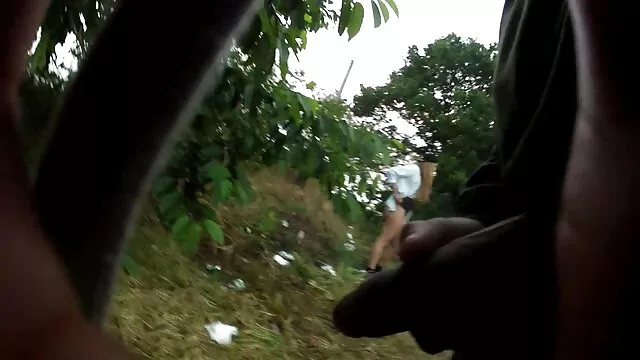 Meztelen táncos erőszakos sex video nem igazi