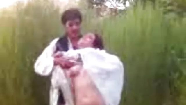 Az orvos teso porno terápiára vitte betegeit