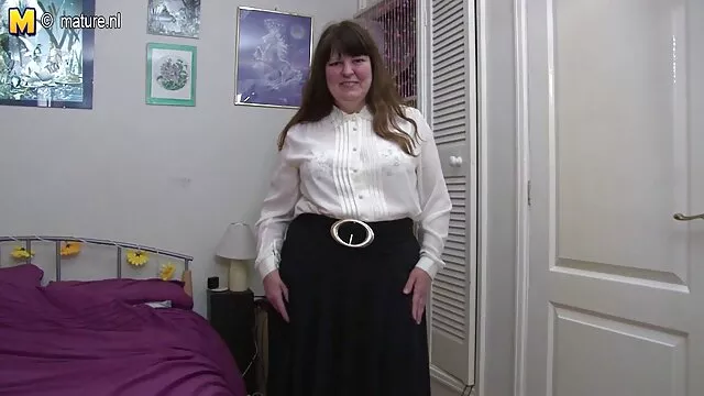 Év néz fiatal, apa lánya szex video fiatal lány,