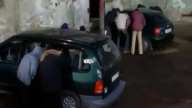 Két éhes amatőr sex filmek csajok