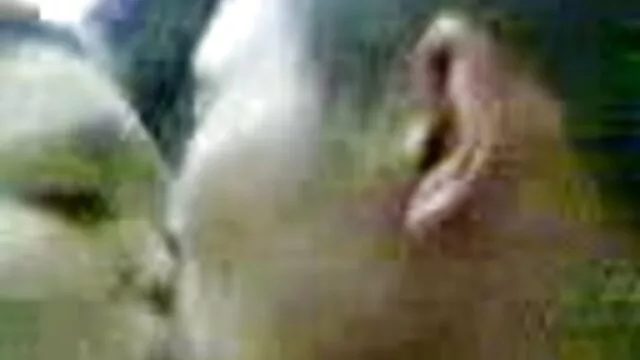 A lány lány tinibe élvez egy nagy segg