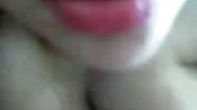 Ez a lány kellett nézni felnöt videok a telefont